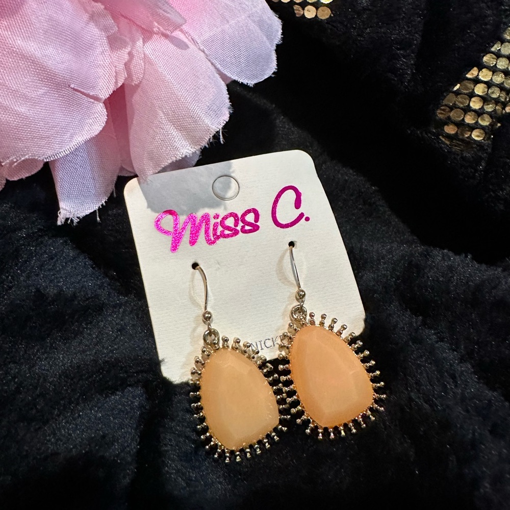 Miss C dangle earrings